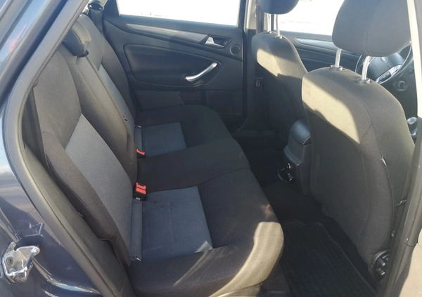 Ford Mondeo cena 20900 przebieg: 289668, rok produkcji 2012 z Poznań małe 277